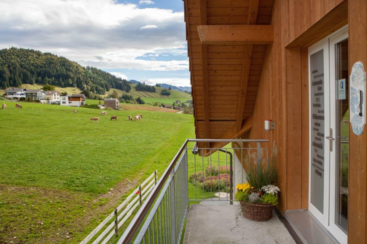 B&B Ferienhof Am See Willerzell Bagian luar foto